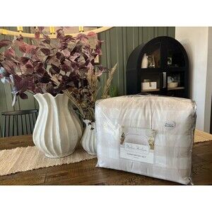 Modern Heirloom Queen Gingham Comforter Tan NEW